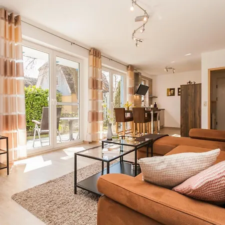 Lindenstrasse 43 2 * זינקסט